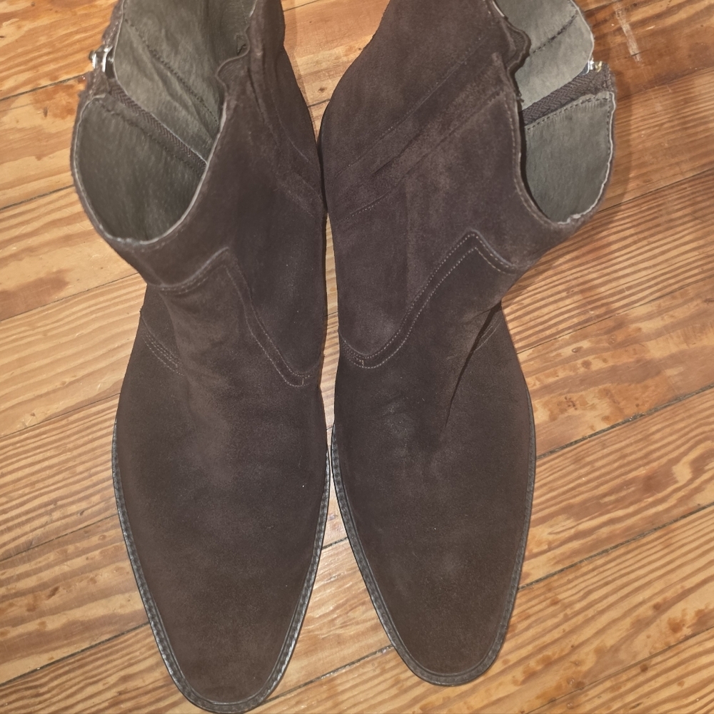 Calvin Klein Chelsea Chocolate Brown Suede Boots Men’s 12M